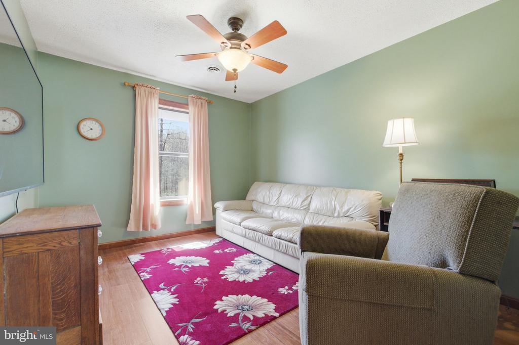 9313 BELLWOOD DRIVE