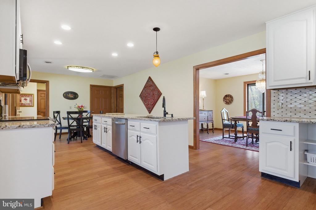 9313 BELLWOOD DRIVE