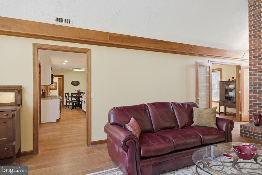 9313 BELLWOOD DRIVE