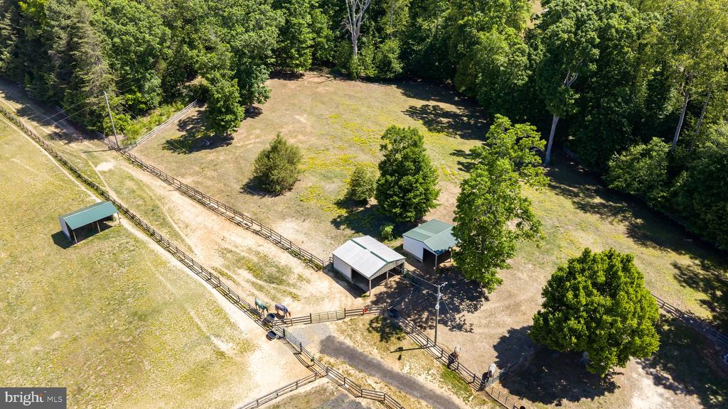 5 APPALOOSA DRIVE