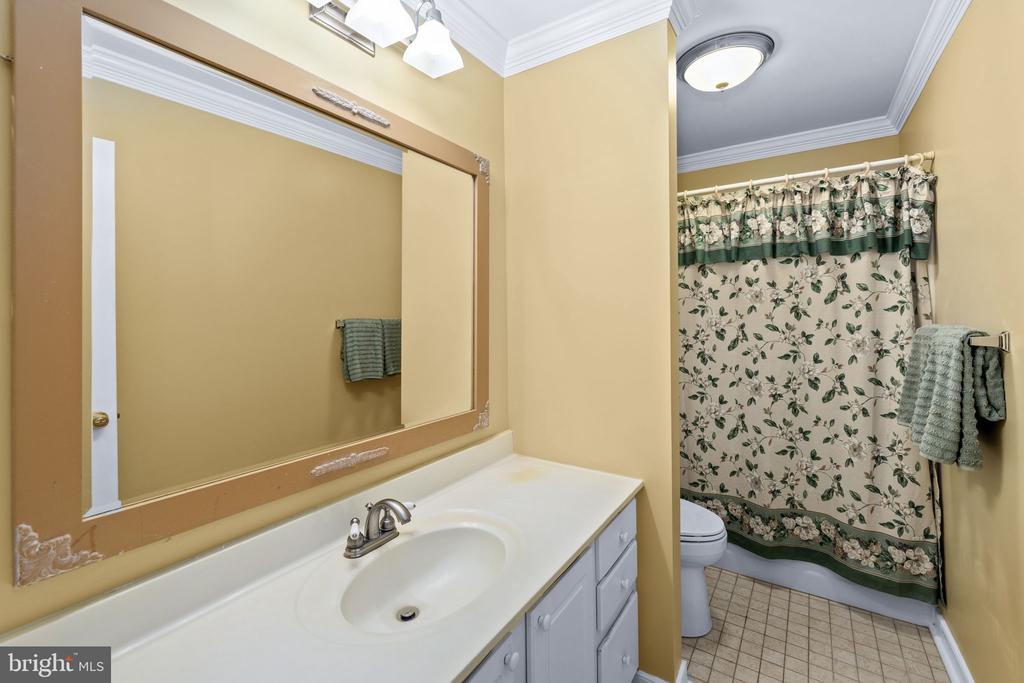 5 APPALOOSA DRIVE