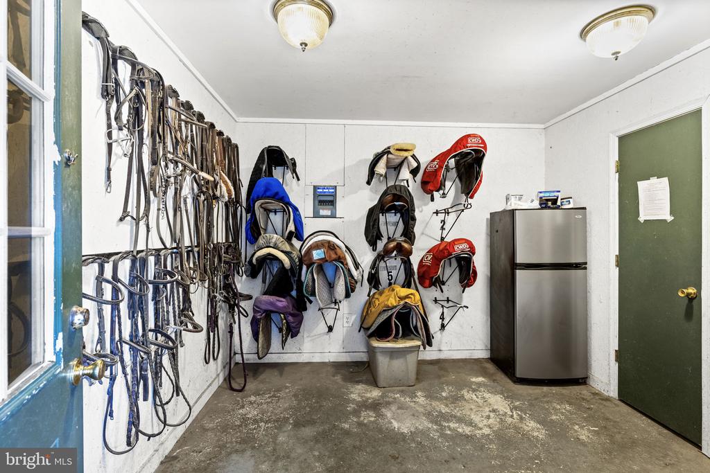 5 APPALOOSA DRIVE