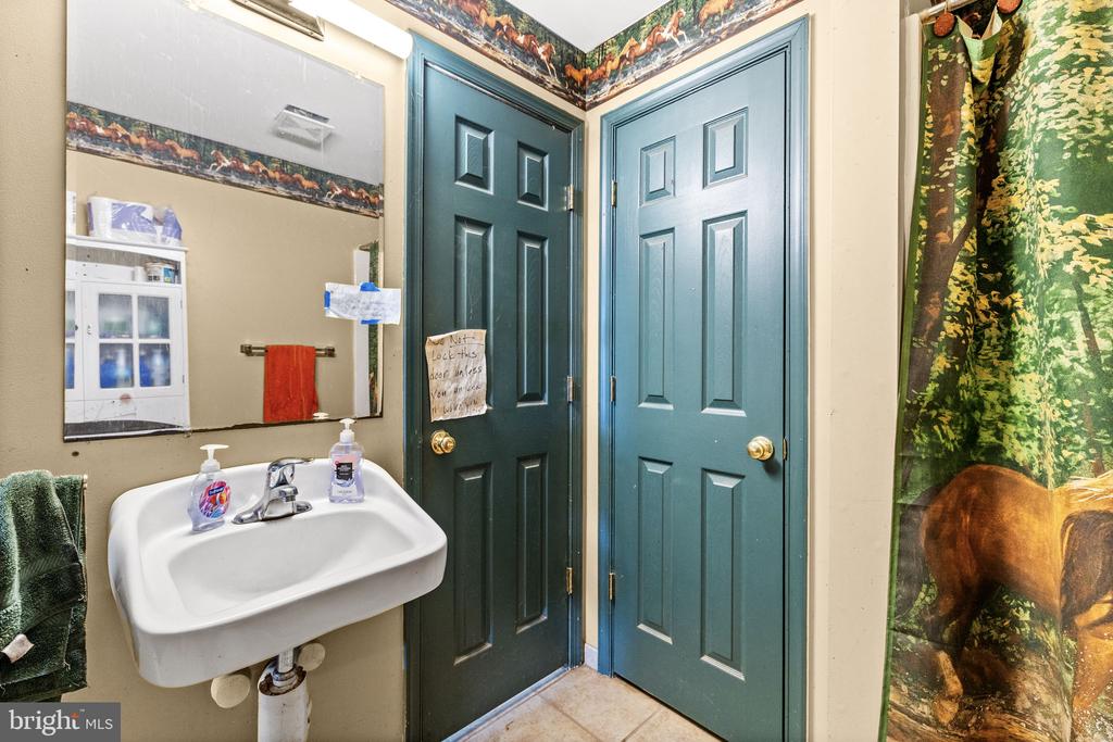 5 APPALOOSA DRIVE