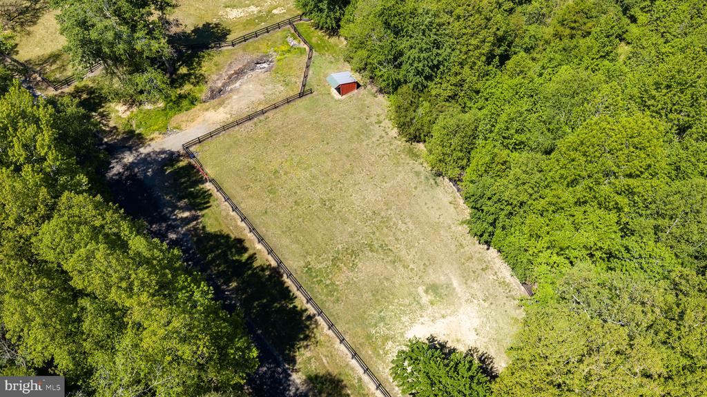 5 APPALOOSA DRIVE