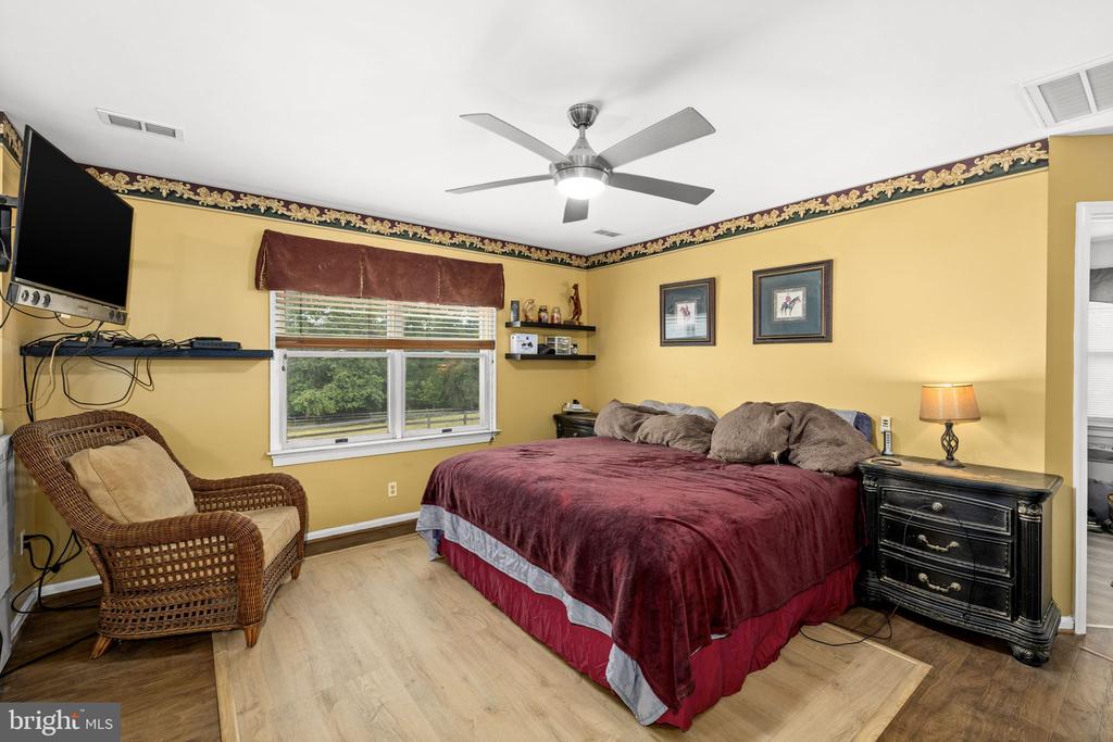 5 APPALOOSA DRIVE