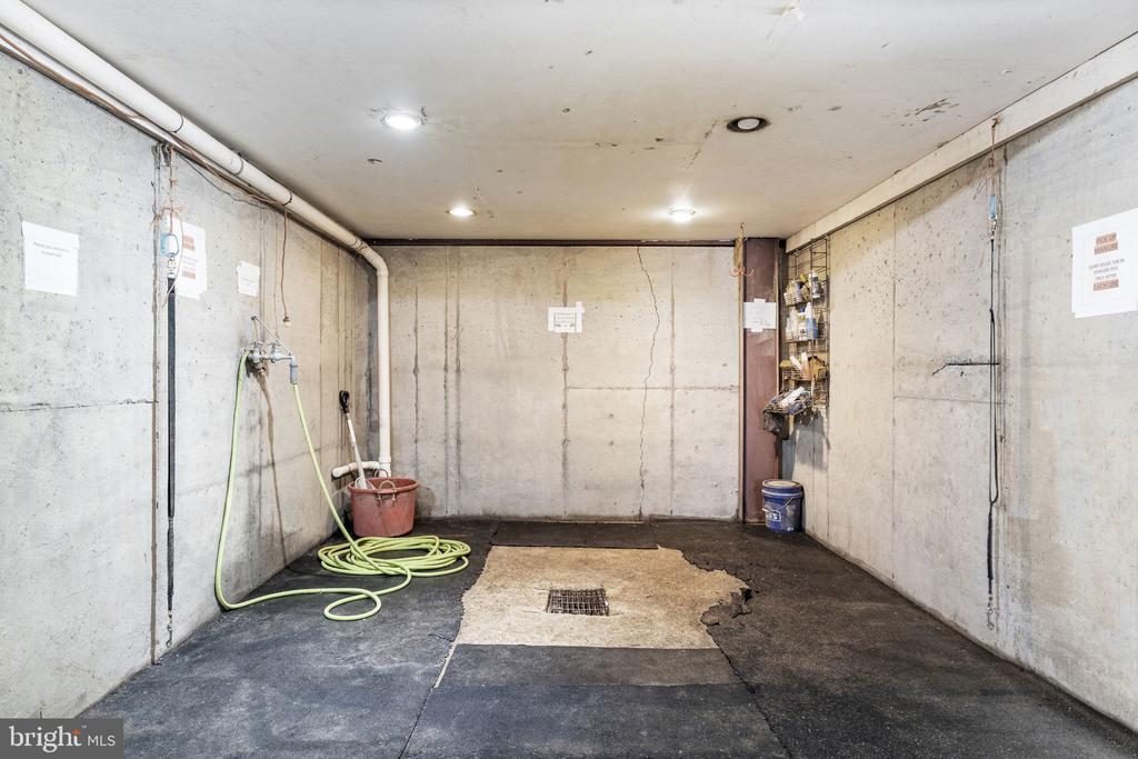 5 APPALOOSA DRIVE