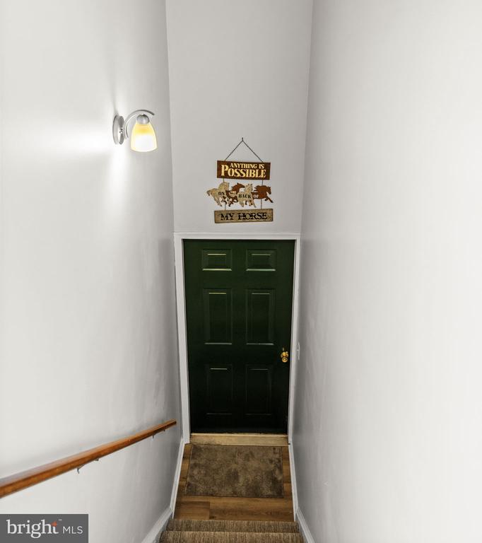 5 APPALOOSA DRIVE