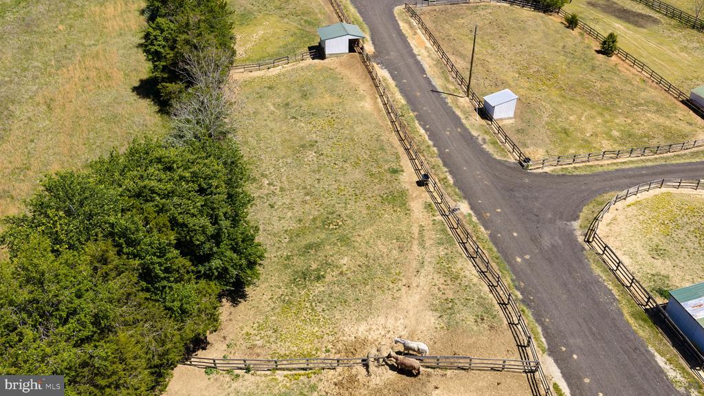 5 APPALOOSA DRIVE