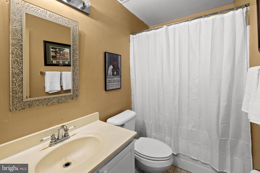 5 APPALOOSA DRIVE
