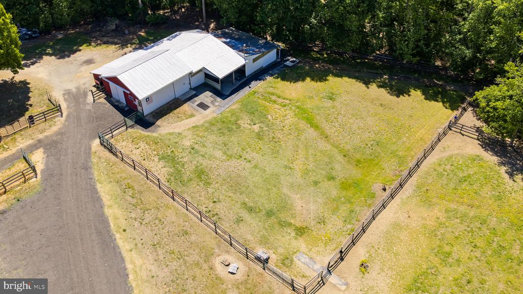 5 APPALOOSA DRIVE