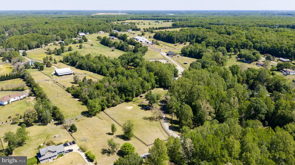 5 APPALOOSA DRIVE