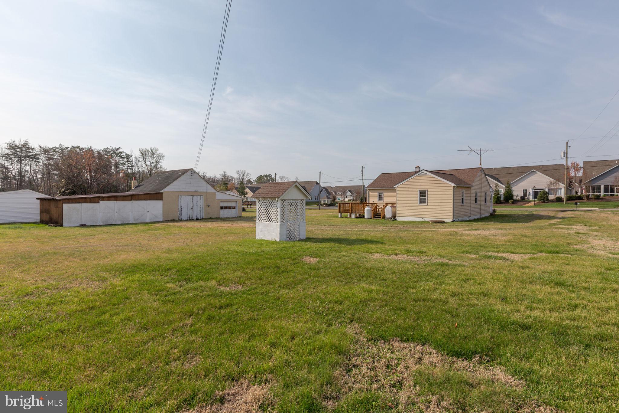 12425 FIVE MILE ROAD