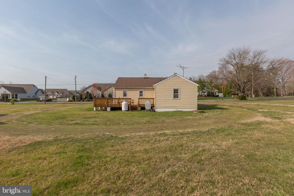 12425 FIVE MILE ROAD