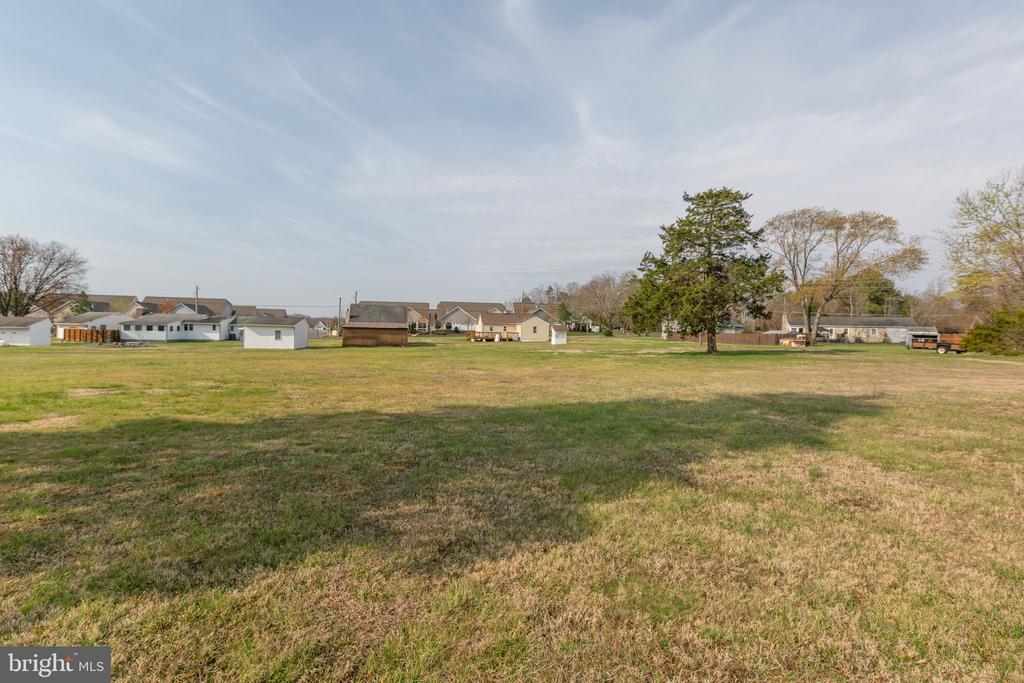 12425 FIVE MILE ROAD