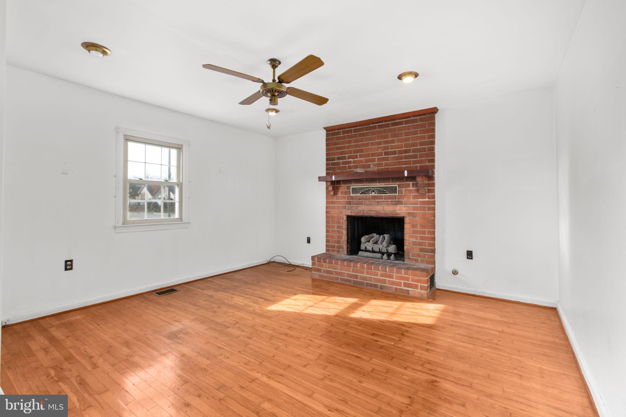 12425 FIVE MILE ROAD