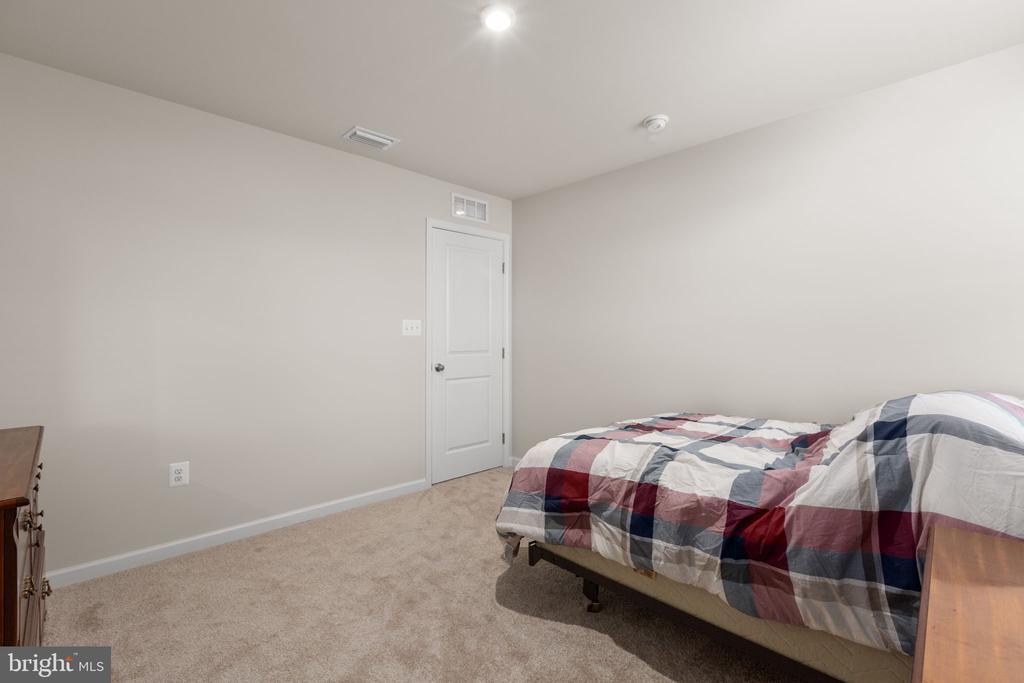 6309 GALLOP DRIVE