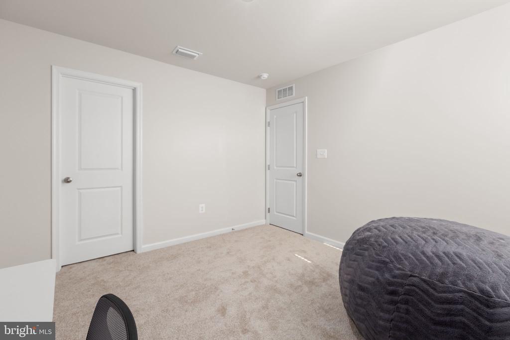 6309 GALLOP DRIVE