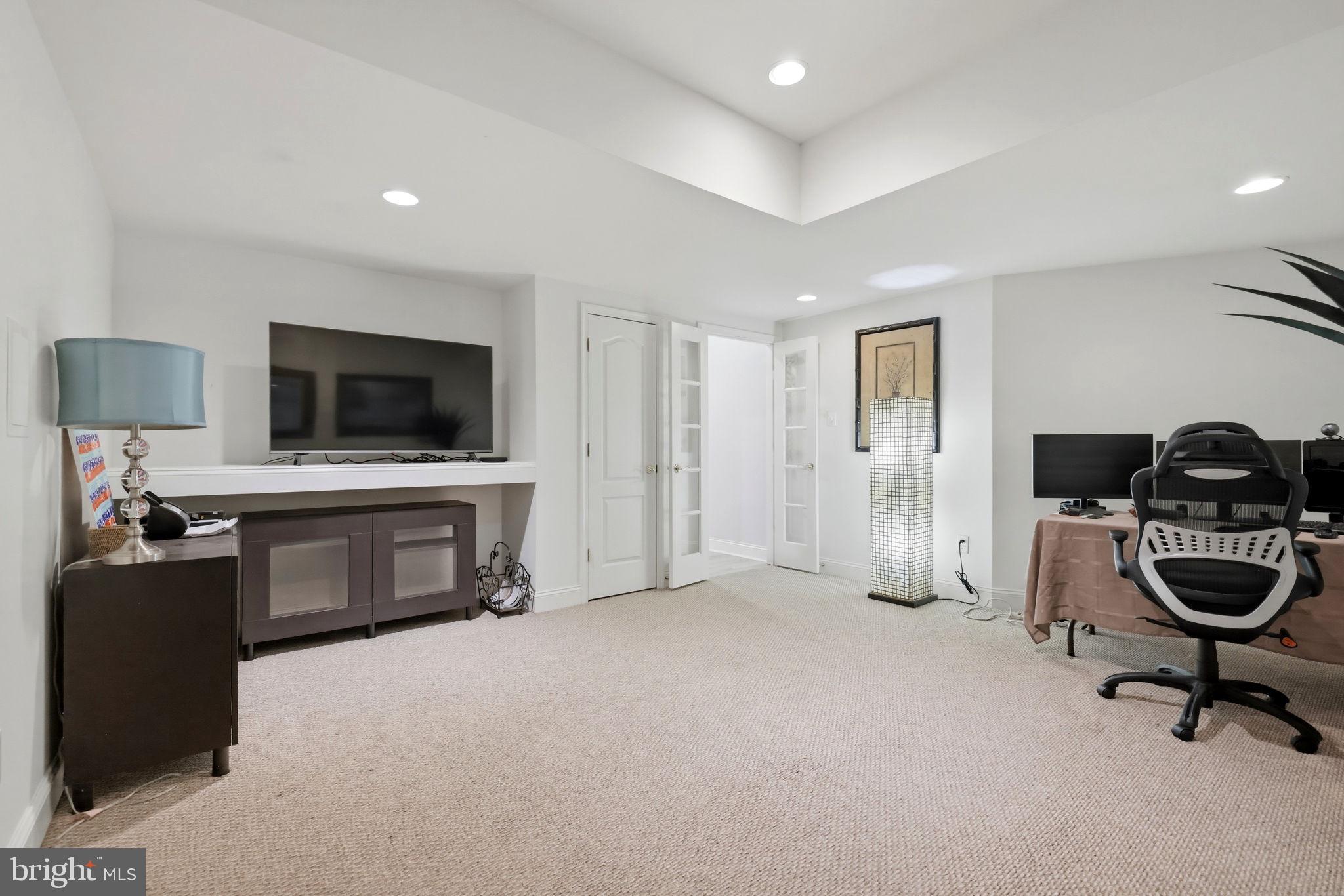 7308 GLENHAVEN DRIVE