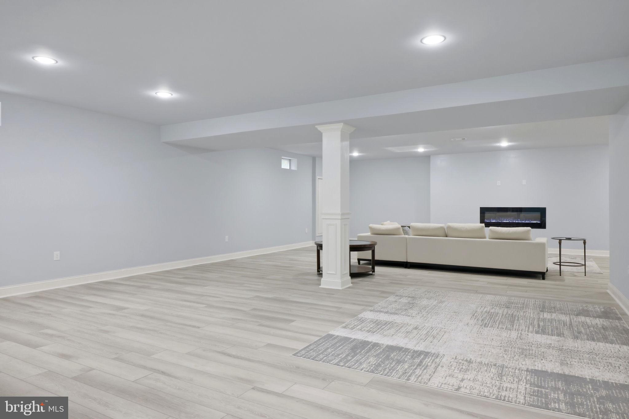 7308 GLENHAVEN DRIVE