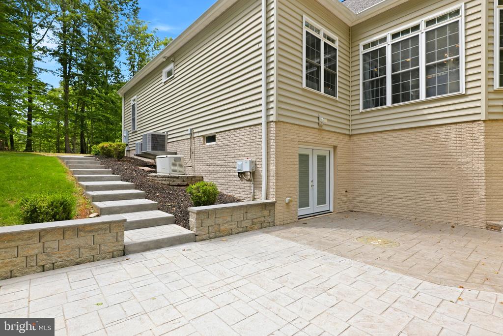 7308 GLENHAVEN DRIVE