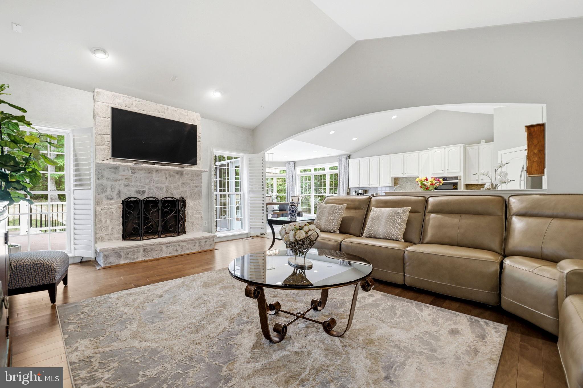 7308 GLENHAVEN DRIVE