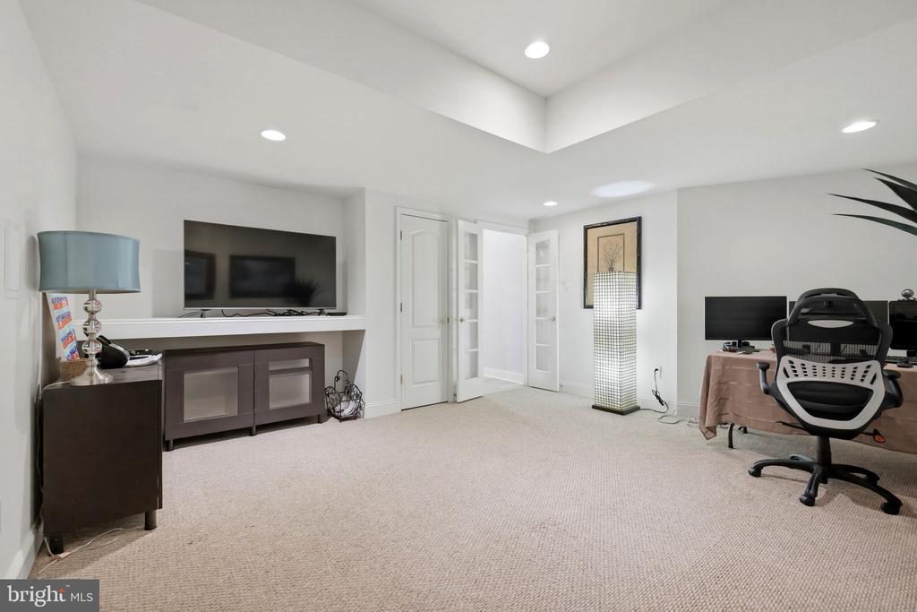 7308 GLENHAVEN DRIVE