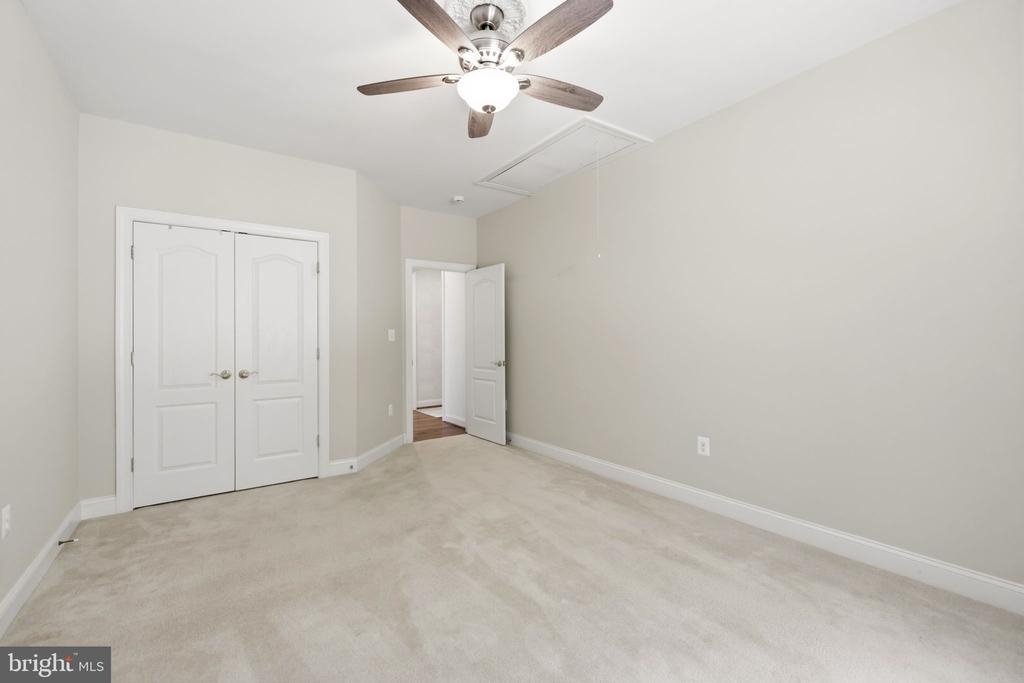 7308 GLENHAVEN DRIVE