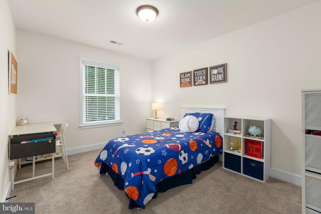 12505 FLOCK COURT