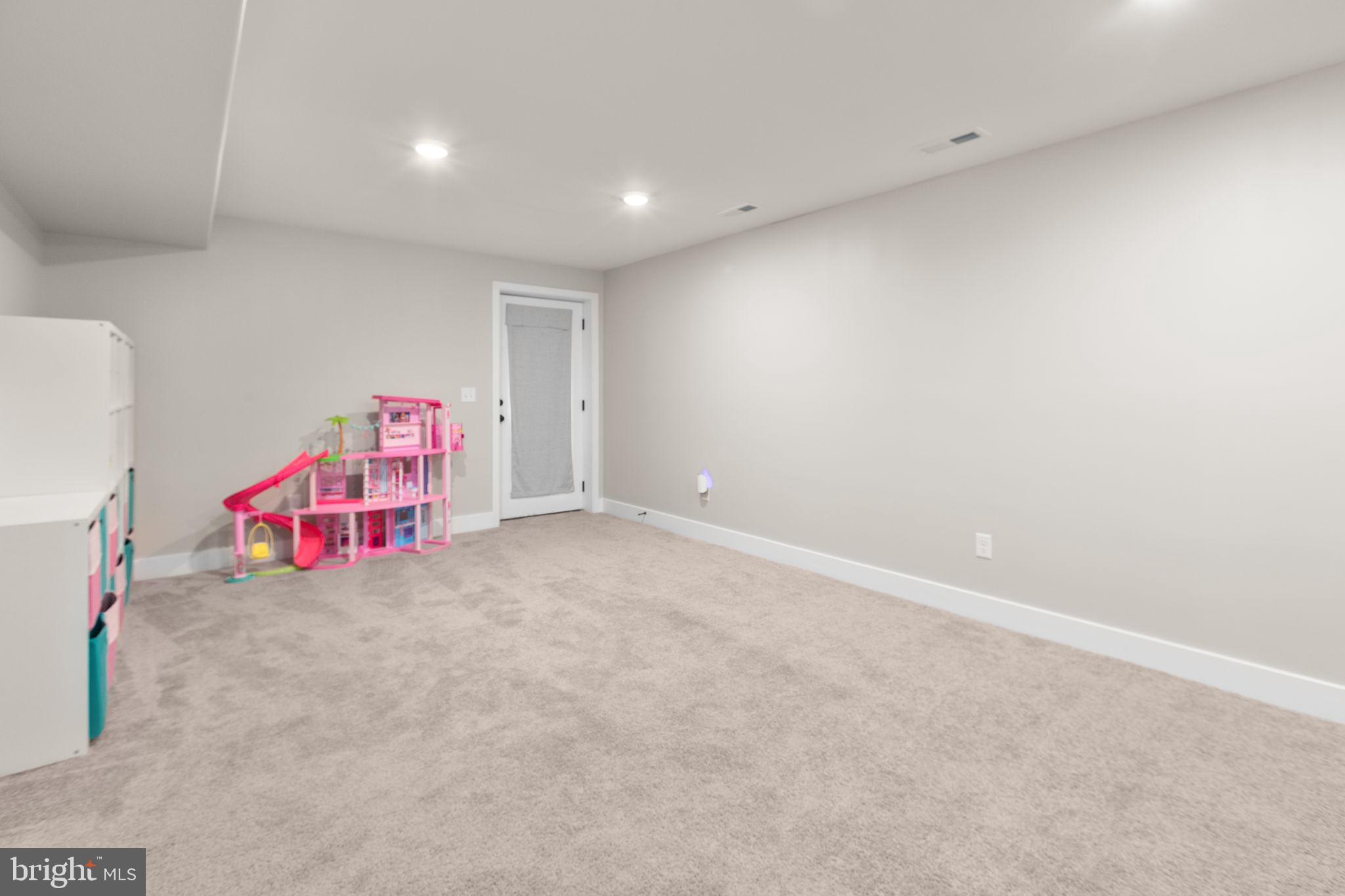 12505 FLOCK COURT