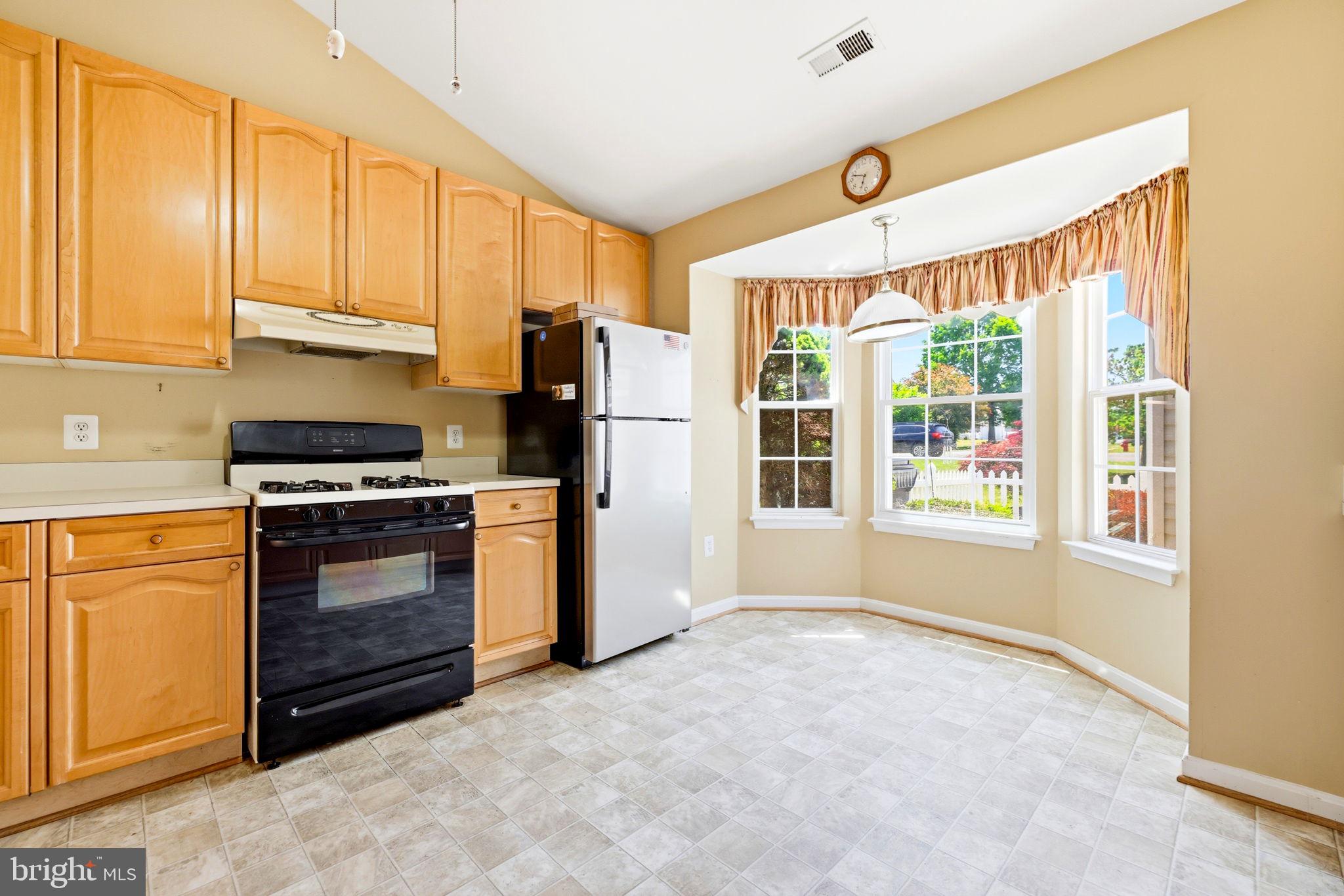 11403 SARASOTA COURT