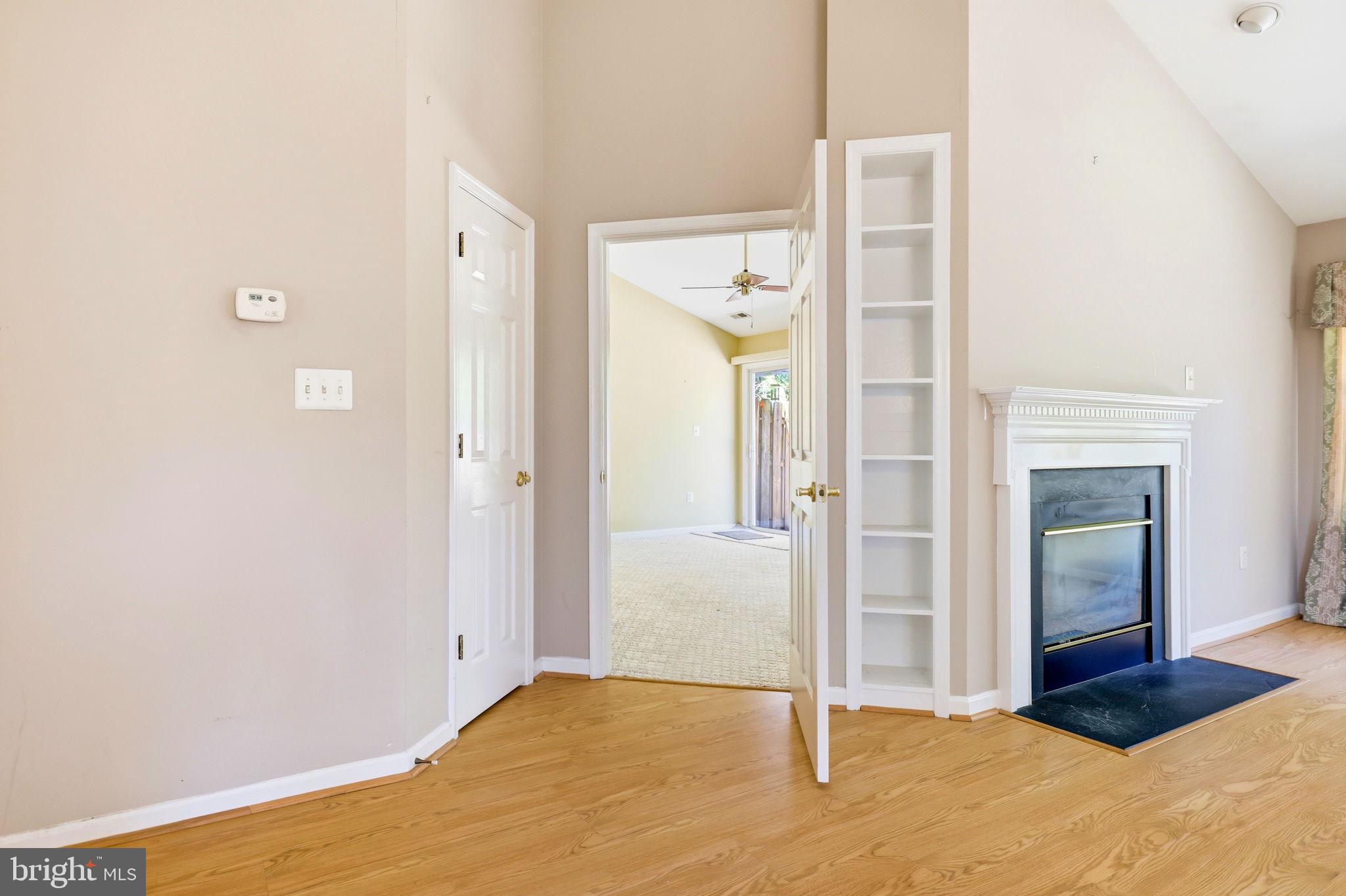11403 SARASOTA COURT