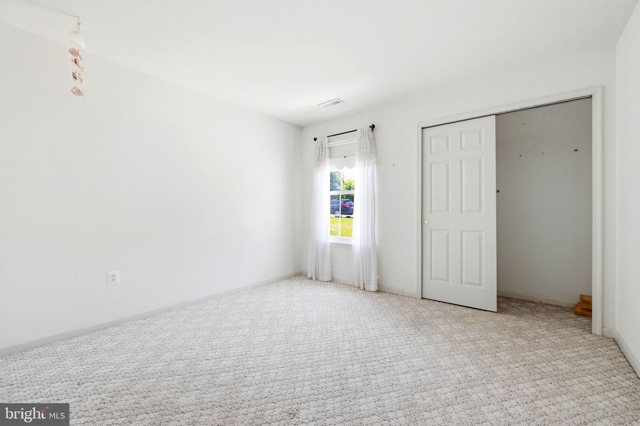 11403 SARASOTA COURT