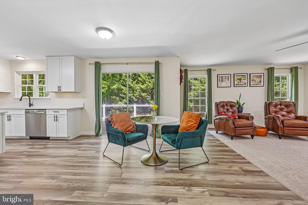 3717 LITTLE RIVER DRIVE