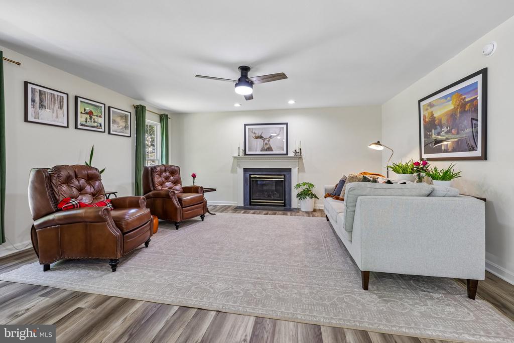 3717 LITTLE RIVER DRIVE