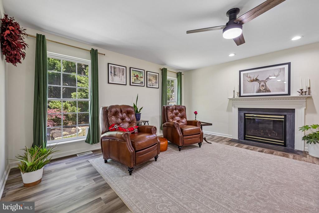 3717 LITTLE RIVER DRIVE