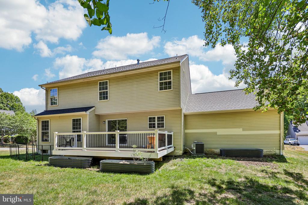 3717 LITTLE RIVER DRIVE