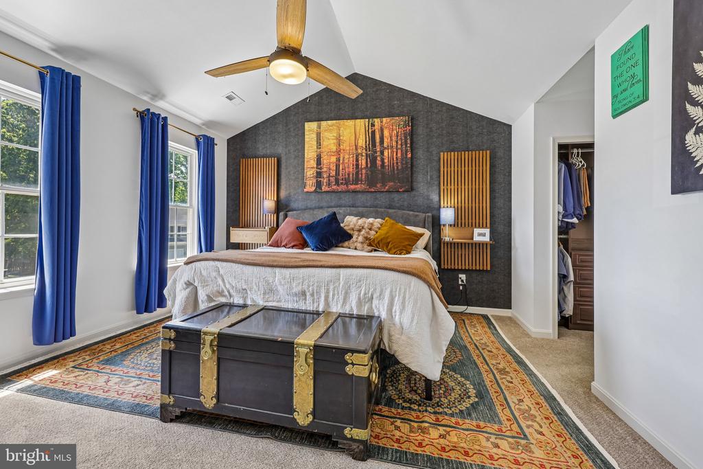 3717 LITTLE RIVER DRIVE