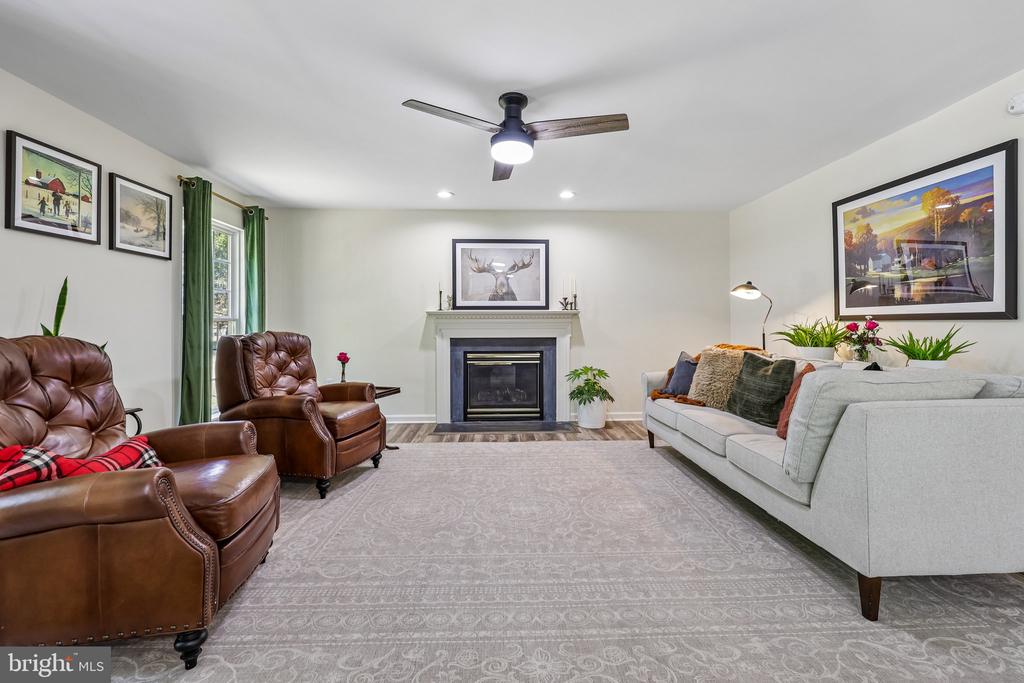 3717 LITTLE RIVER DRIVE