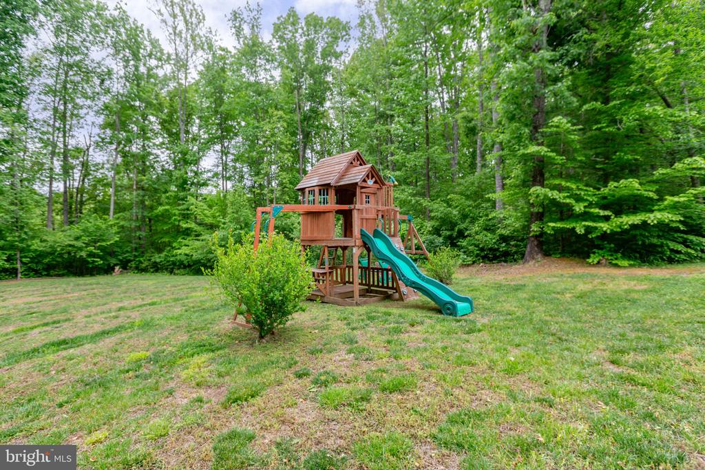 11205 AMABELL DRIVE
