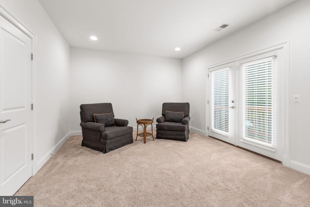 11205 AMABELL DRIVE