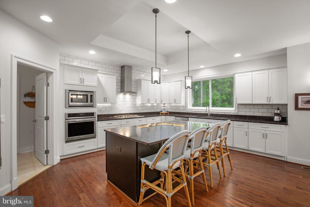11205 AMABELL DRIVE
