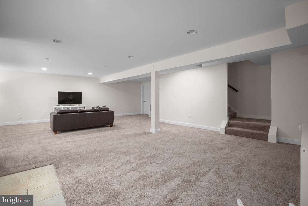 11205 AMABELL DRIVE
