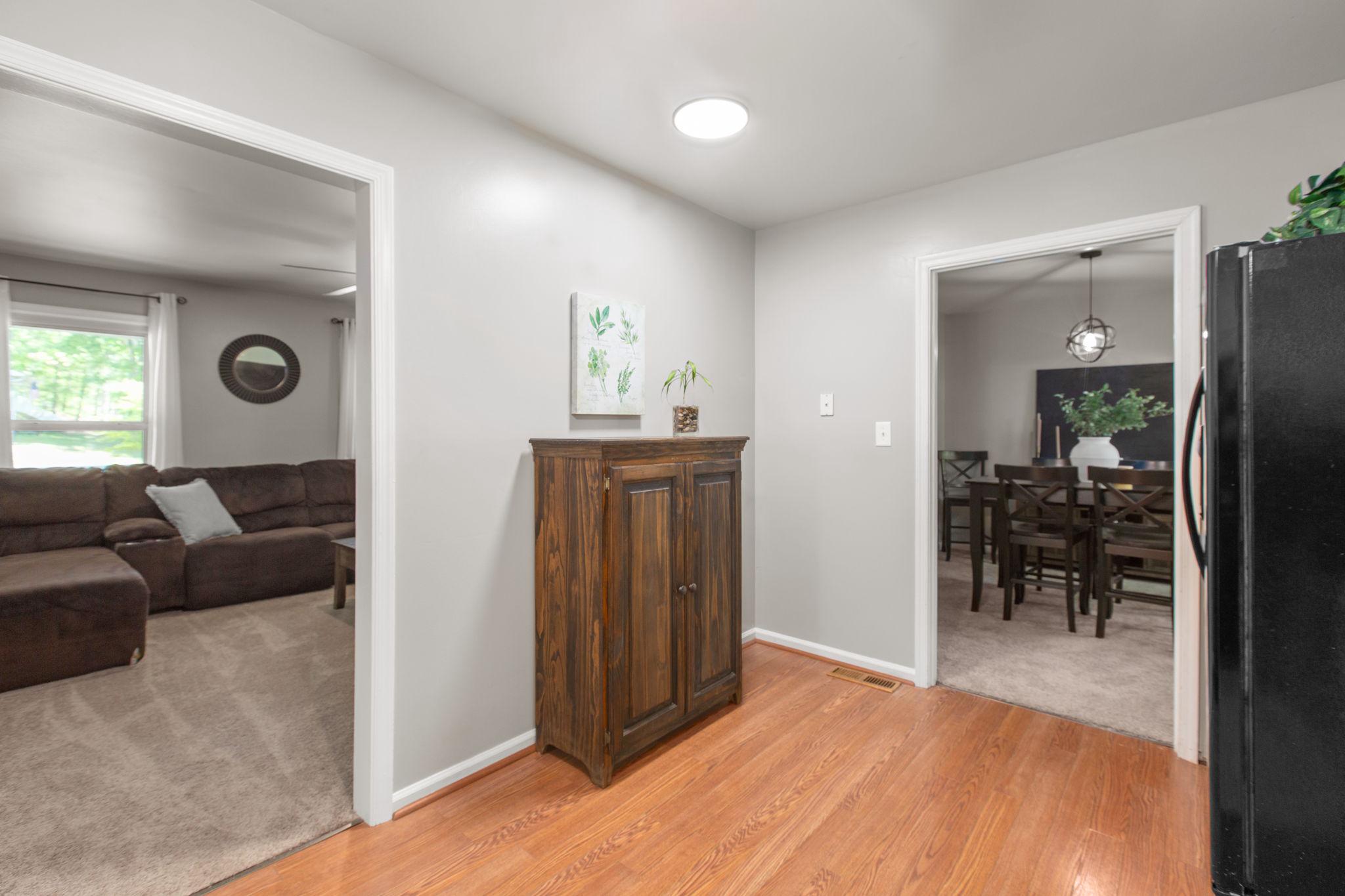 10400 DANIELS COURT