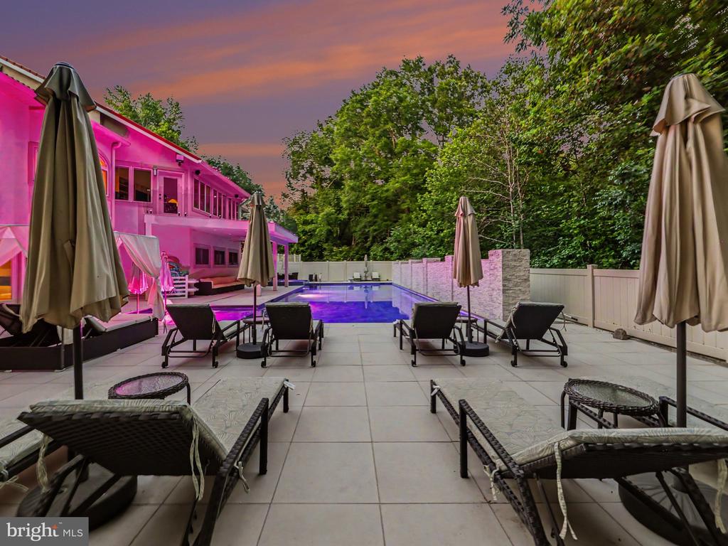 11227 N CLUB DRIVE