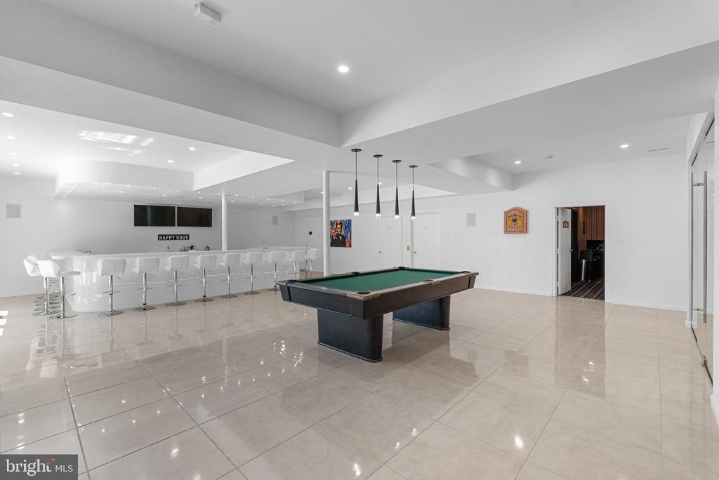 11227 N CLUB DRIVE