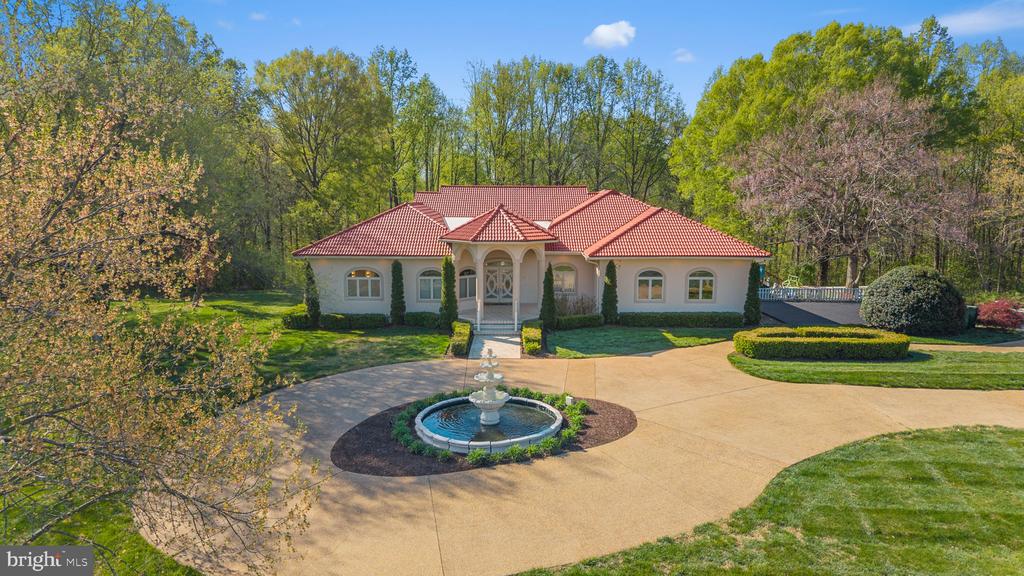 11227 N CLUB DRIVE