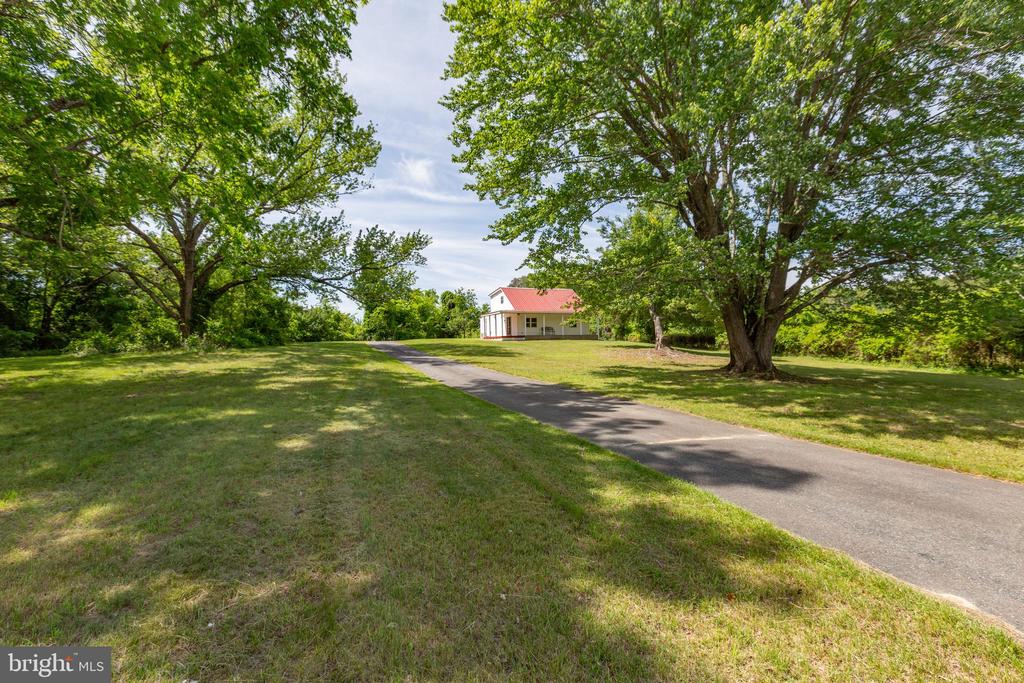 10827 CATHARPIN ROAD