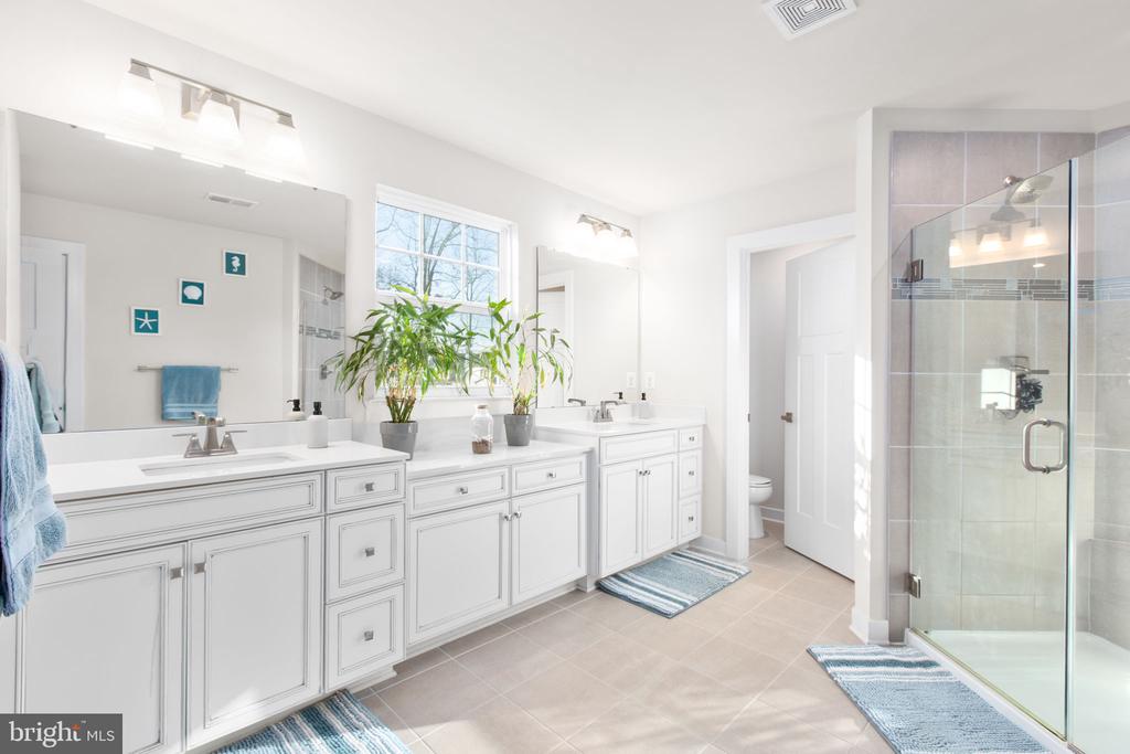 12301 FAWN LAKE PARKWAY
