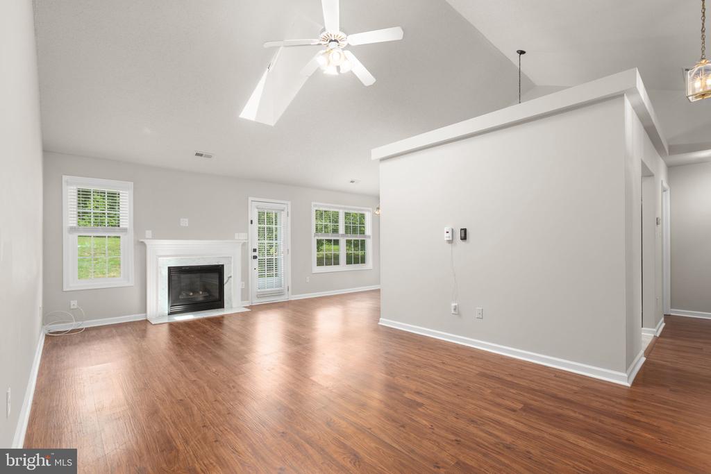 11513 ABINGDON COURT