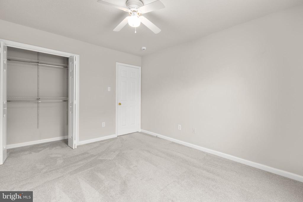 11513 ABINGDON COURT